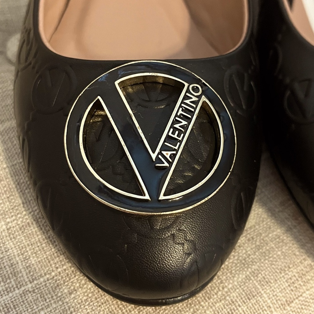 Authentic Valentino Ballet Flats